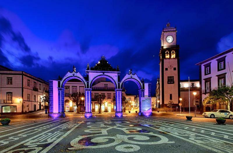 2 Towers Apartment Ponta Delgada  Exterior photo